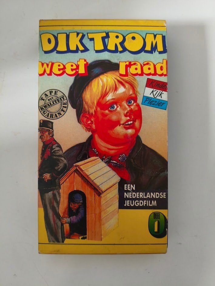 Dik Trom weet raad deel 1 VHS, Cd's en Dvd's, Gebruikt, Alle leeftijden, Overige typen, Ophalen of Verzenden