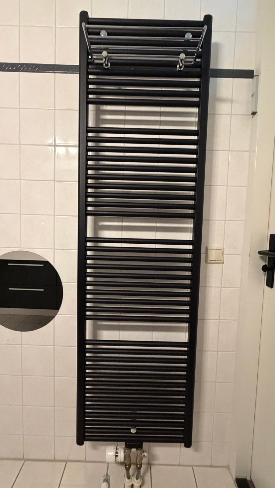 Zwarte badhanddoekradiator merk Maxaro, Ophalen, Radiator, Minder dan 60 cm, Zo goed als nieuw