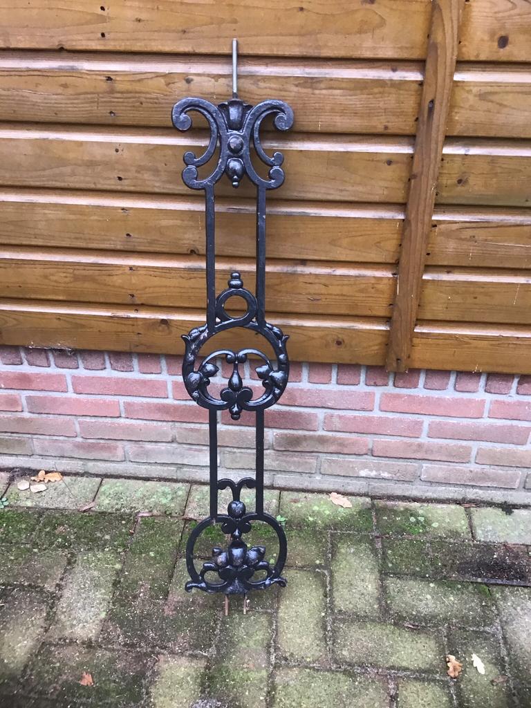 10 ijzers voor leuning van trap, Ophalen of Verzenden, Zo goed als nieuw