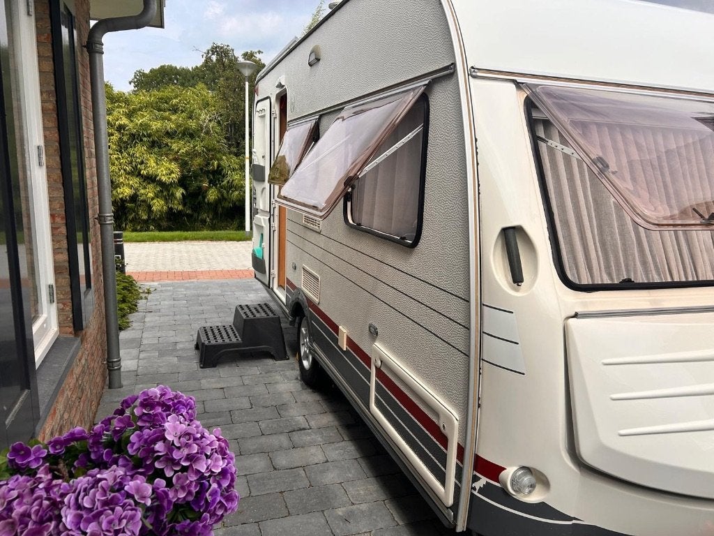 Home-Car 44 (463H) Racer | Mover | Airco | Fietsendrager, Caravans en Kamperen, Home-car, Rondzit, Schokbreker, Particulier