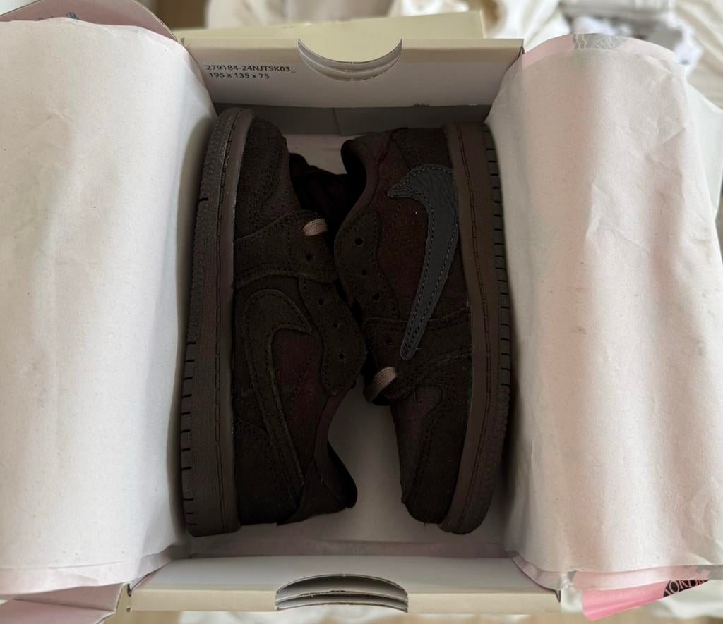 Jordan 1 Retro Low OG SP Travis Scott Velvet Brown, Ophalen of Verzenden, Nieuw