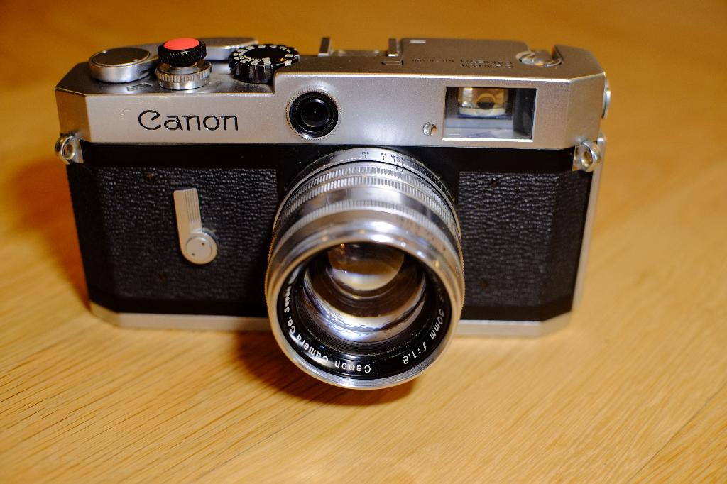 Canon P Rangefinder Camera (zonder lens!), filmcamera, Leica, Audio, Tv en Foto, Fotocamera's Analoog, Ophalen, Gebruikt, Compact