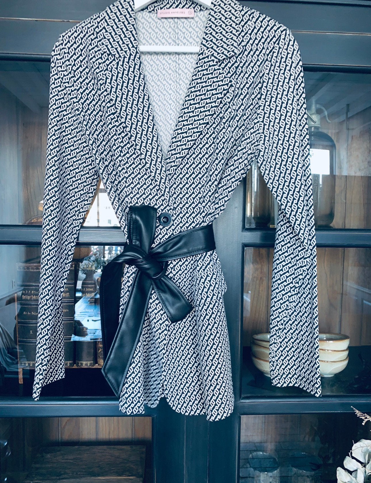 Te koop: Studio Anneloes minimal blazer S, Zwart, Ophalen of Verzenden, Zo goed als nieuw, Jasje