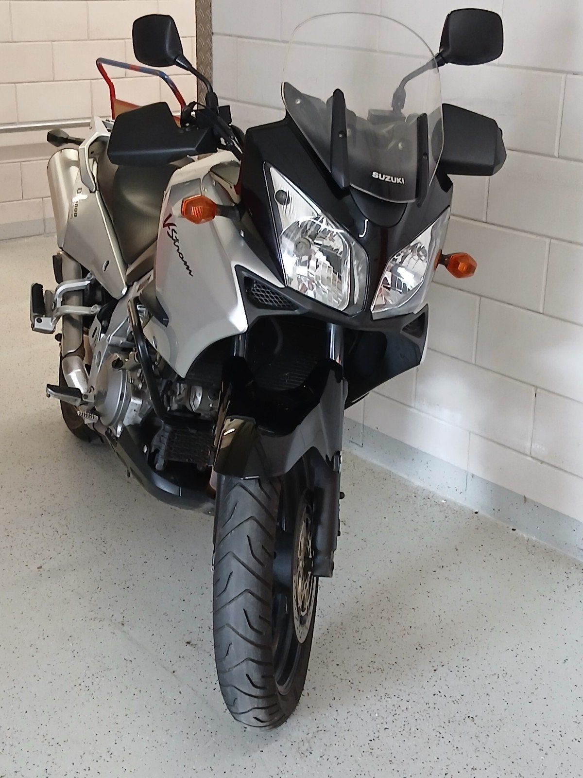 Suzuki DL1000 V-strom *BIEDEN MAG MAAR NAAR WAARDE !!, Motoren, Motoren | Suzuki, 2 cilinders, Motorrijbewijs A, Gebruikt, Particulier