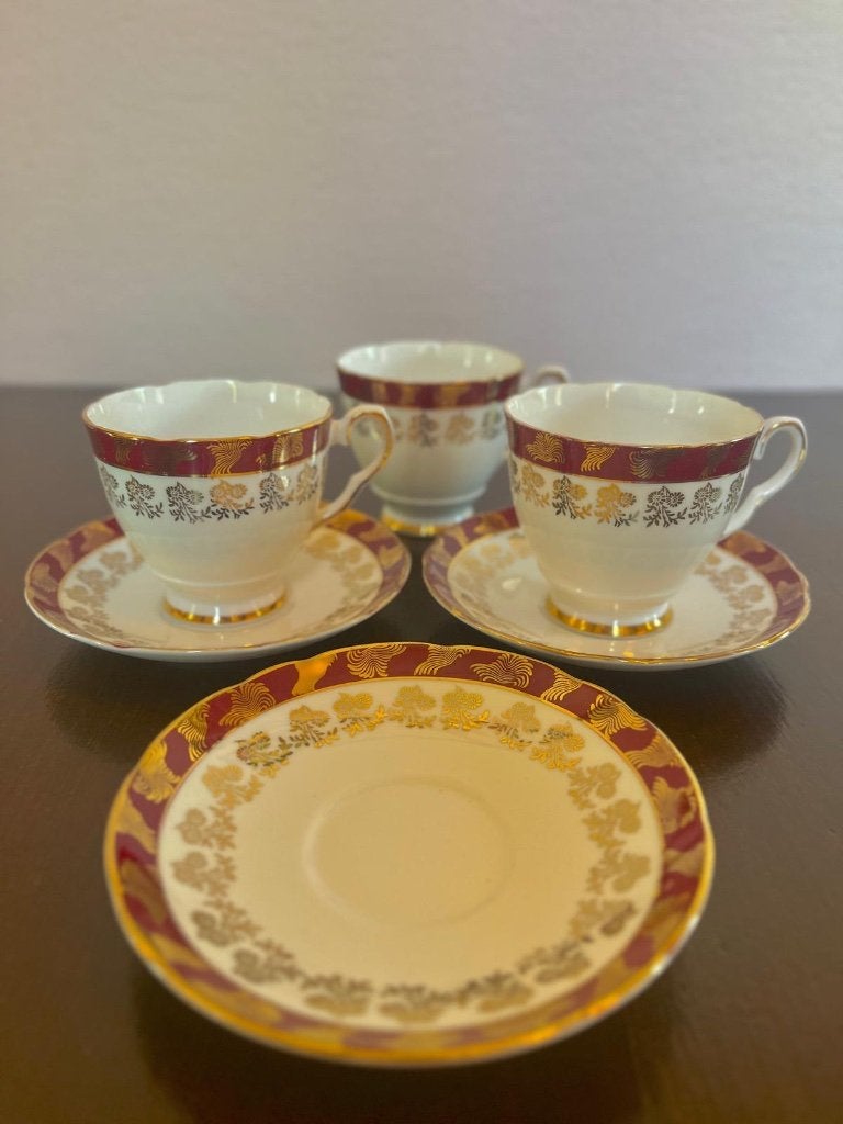 3x Royal Stafford Morning Glory Red Bone China, Ophalen