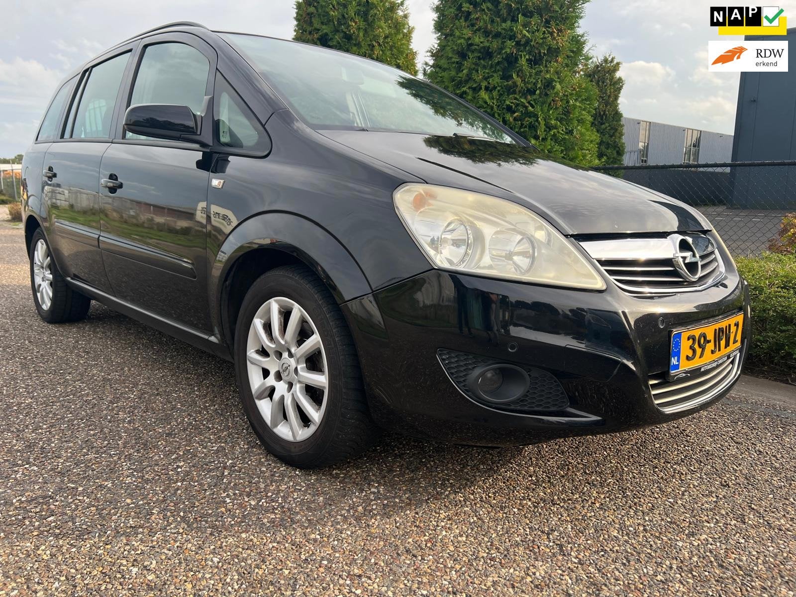 Opel Zafira 1.8 Temptation/NL Geleverd/Airco/Apk 28-09-2027, Voorwielaandrijving, Stof, Gebruikt, Zwart