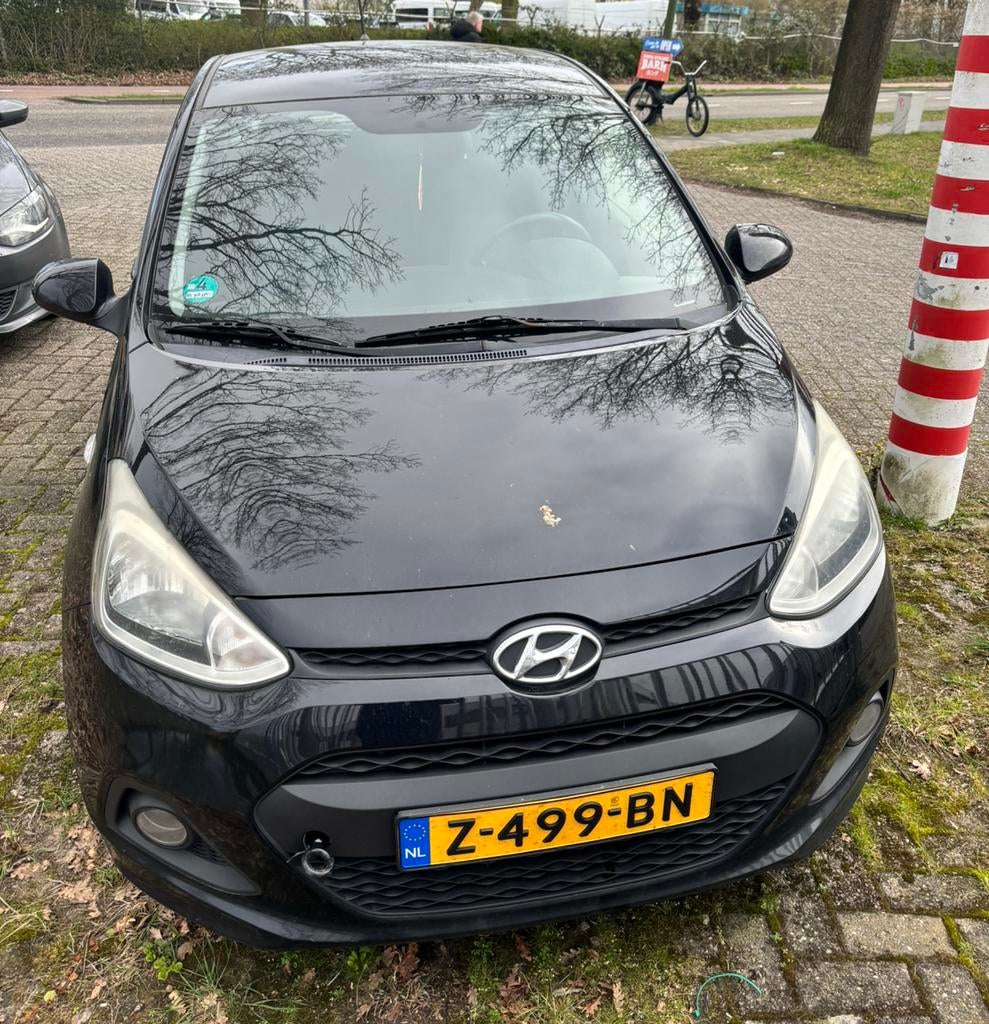 Hyundai i10 1.0i ( Zie Omschrijving ) Koppakking niet goed, Euro 5, Stof, 31 €/maand, Zwart