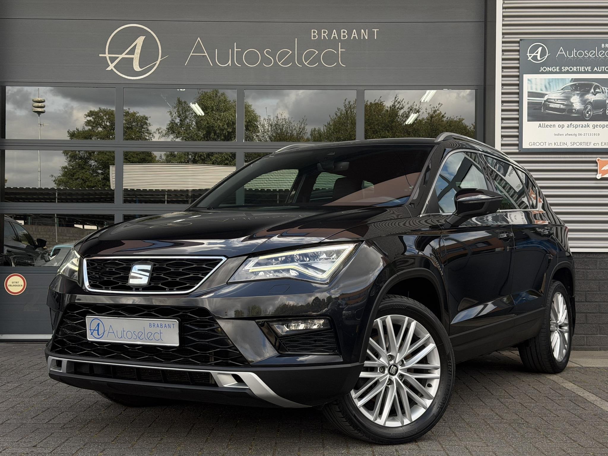 SEAT Ateca 2.0 EcoTSI Excellence Camera | Trekhaak | 190PK, Auto's, Seat, Automaat, Gebruikt, Ateca, Zwart