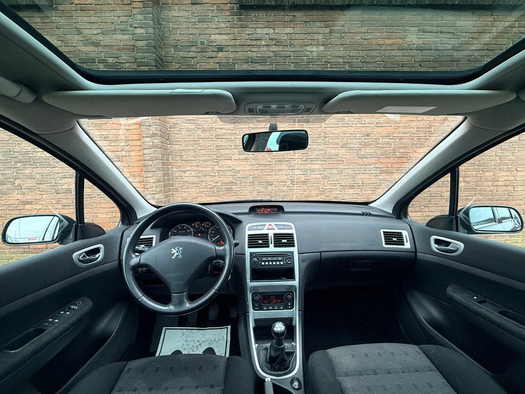 Peugeot 307 1.6-16V Pack·Climate·Cruise·Pano·LM Velgen·, Gebruikt, 4 cilinders, 715 kg, 7 stoelen