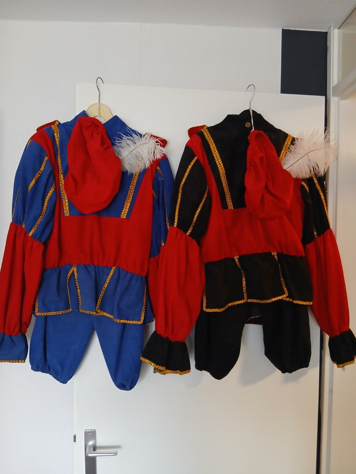 2 pieten pakken, Diversen, Sinterklaas, Ophalen