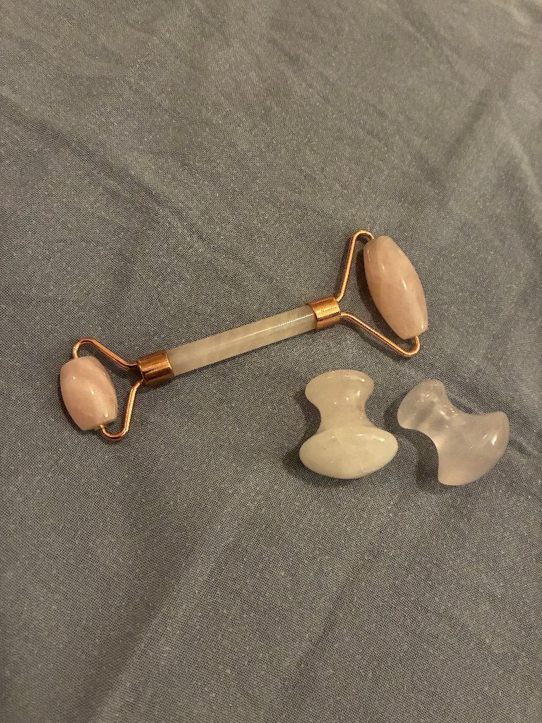 Rozenkwartsroller en oogmassagetools makeup, Gehele gezicht, Ophalen of Verzenden, Zo goed als nieuw, Roze