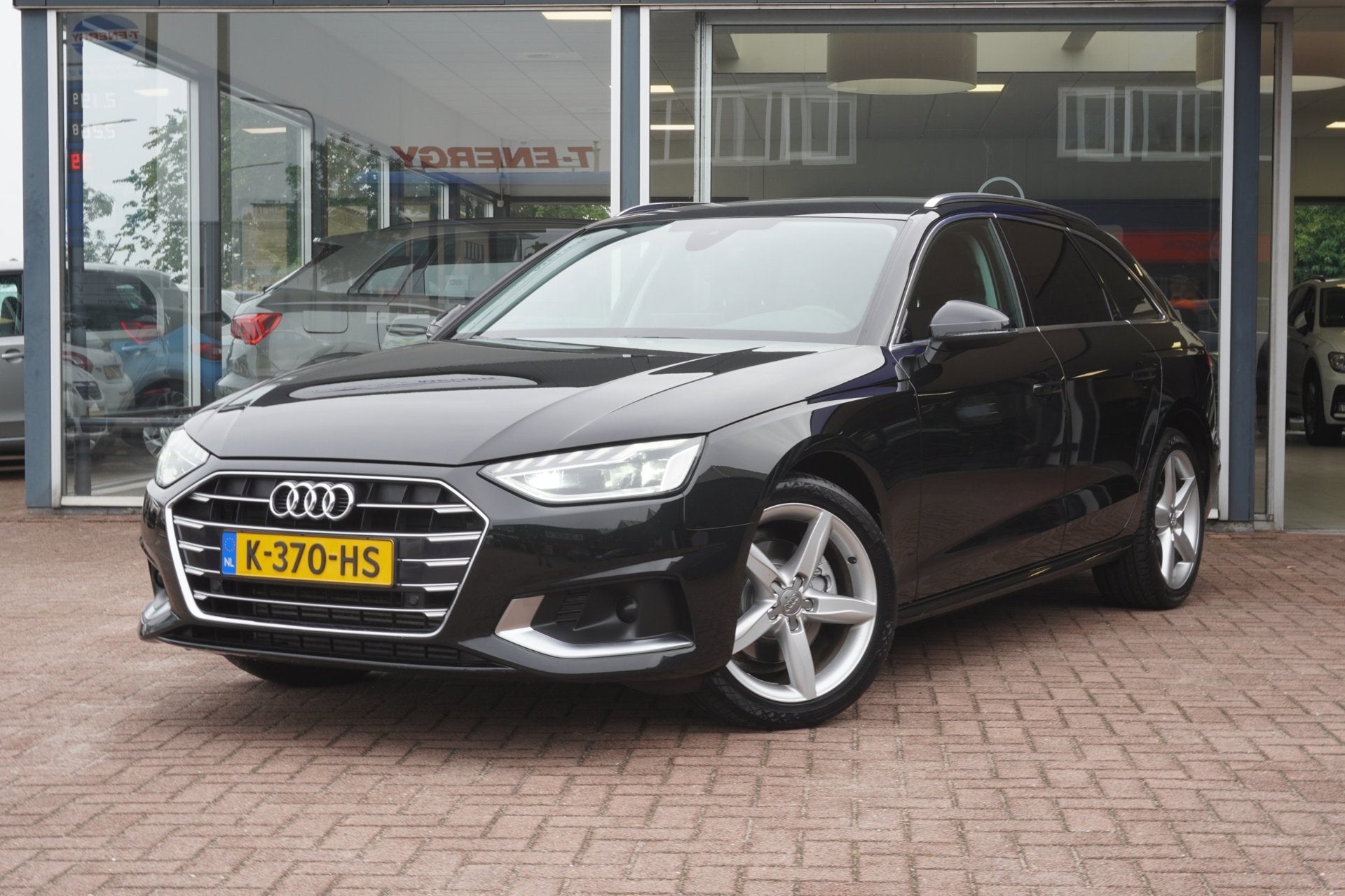 Audi A4 Avant 35 TFSI Business Edition Automaat | Navigatie, Auto's, Audi, Dealer onderhouden, Stof, Gebruikt, 4 cilinders