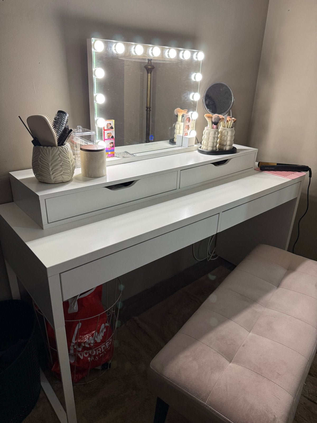 Bureau/Make-up tafel met lades - zonder spiegel/bankje, Huis en Inrichting, Tafels | Kaptafels, Ophalen, Gebruikt, 100 tot 150 cm