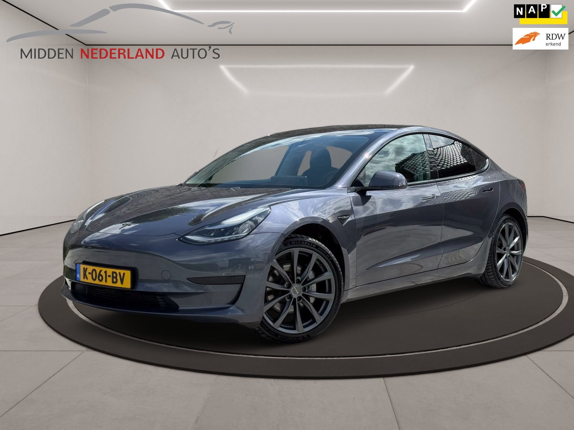 Tesla Model 3 RWD Plus 60 kWh * DE CHROME * PANORAMA * STOEL, Automaat, Achterwielaandrijving, Gebruikt, Zwart