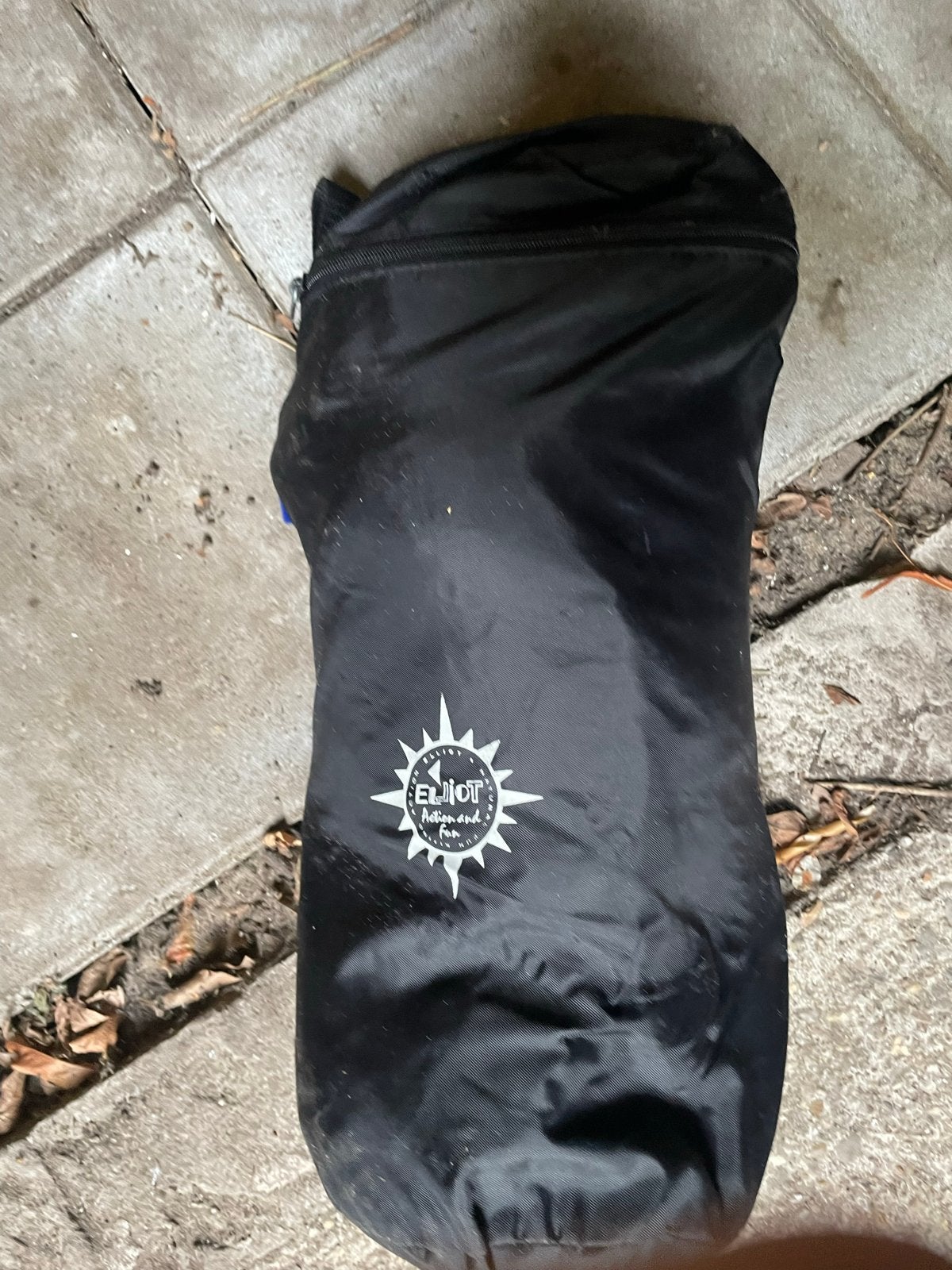 Kitesurf board met wetsuit (EU 40) en harnas, Ophalen, Gebruikt, Overige typen, Met draagtas