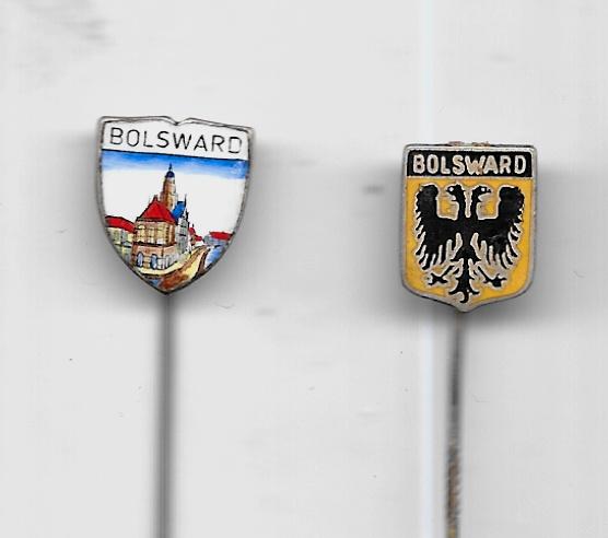2 BOLSWARD FRIESLAND SPELDEN EMAILE, Verzamelen, Speldjes, Pins en Buttons, Ophalen of Verzenden, Gebruikt, Stad of Land, Speldje of Pin