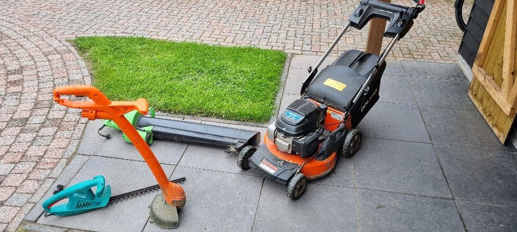 Diverse tuin gereedschap, Ophalen, Cirkelmaaier, Honda, Gebruikt