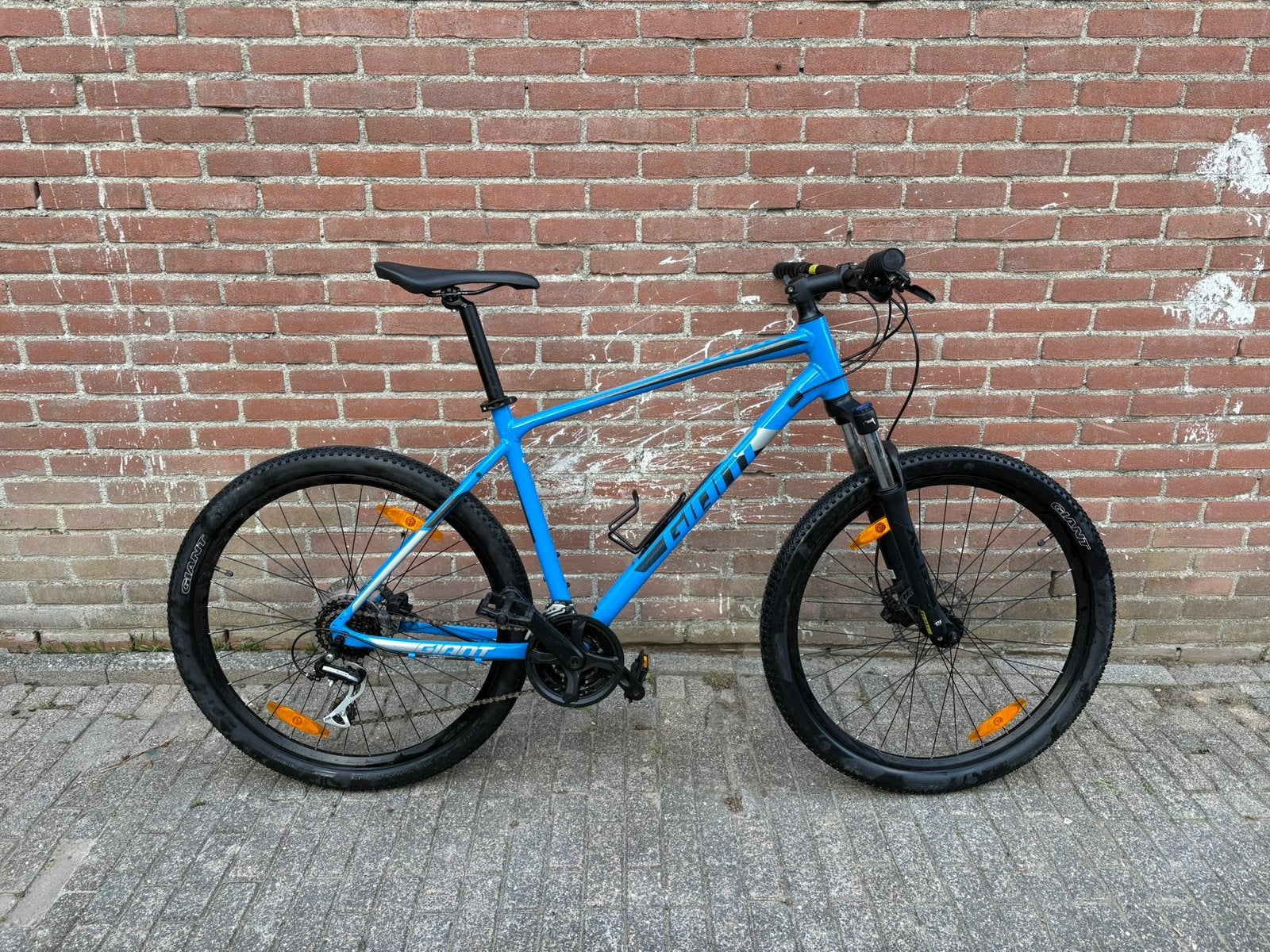 Giant ATX 1 – Maat L – Vibrant Blue, Ophalen, Zo goed als nieuw