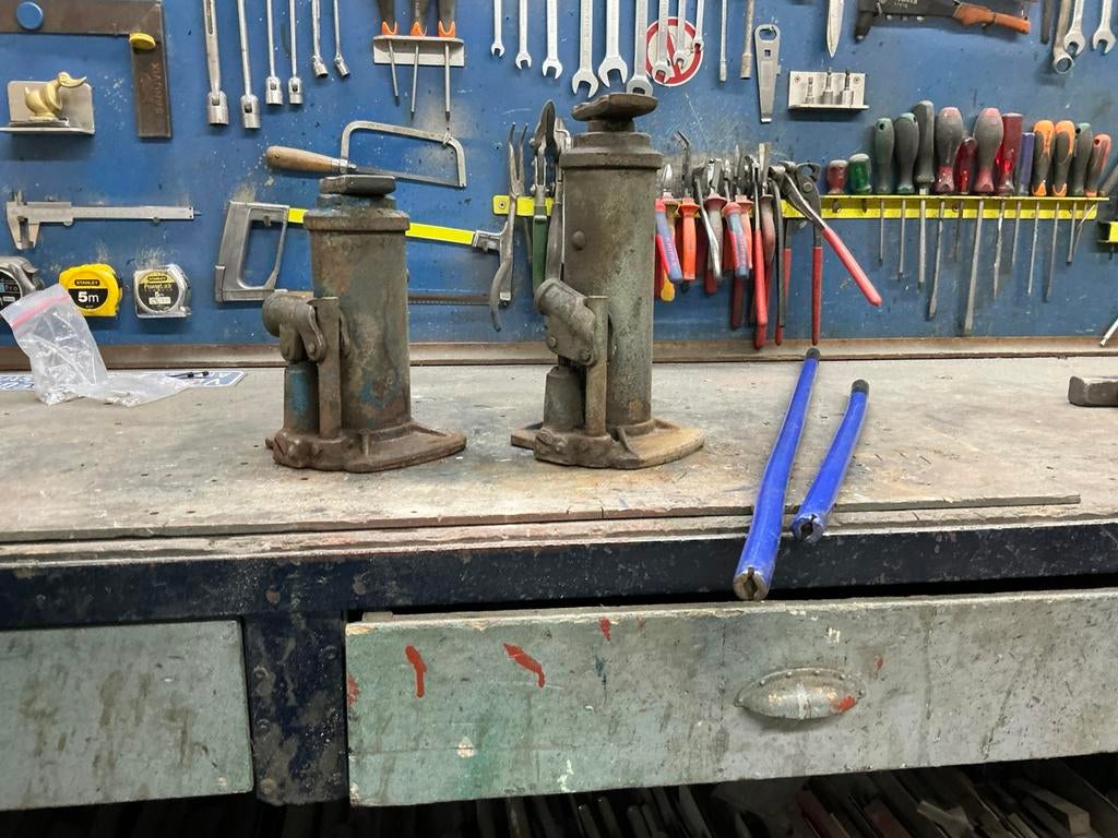 2 hydraulische potkrikken, Auto diversen, Ophalen, Gebruikt, Hydraulisch, Garagekrik