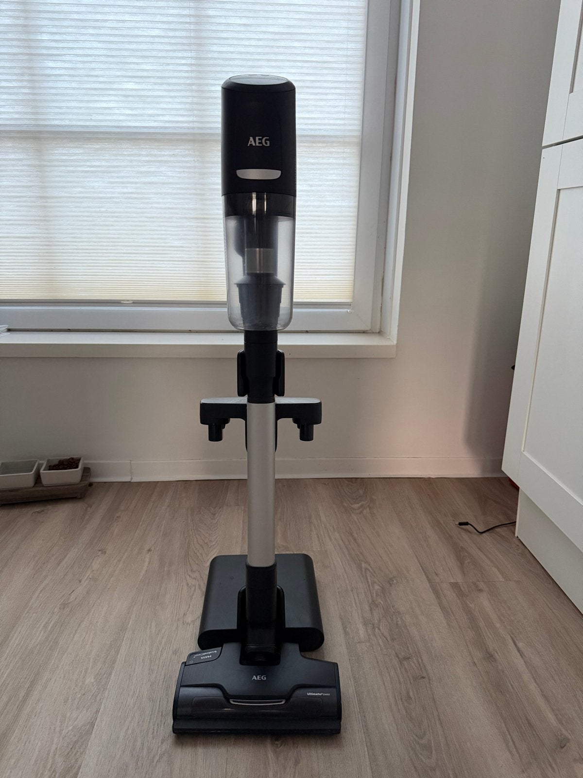 AEG Ultimate 8000 Steelstofzuiger - Draadloos en Krachtig, Witgoed en Apparatuur, Ophalen, Draadloos, Zo goed als nieuw, Reservoir