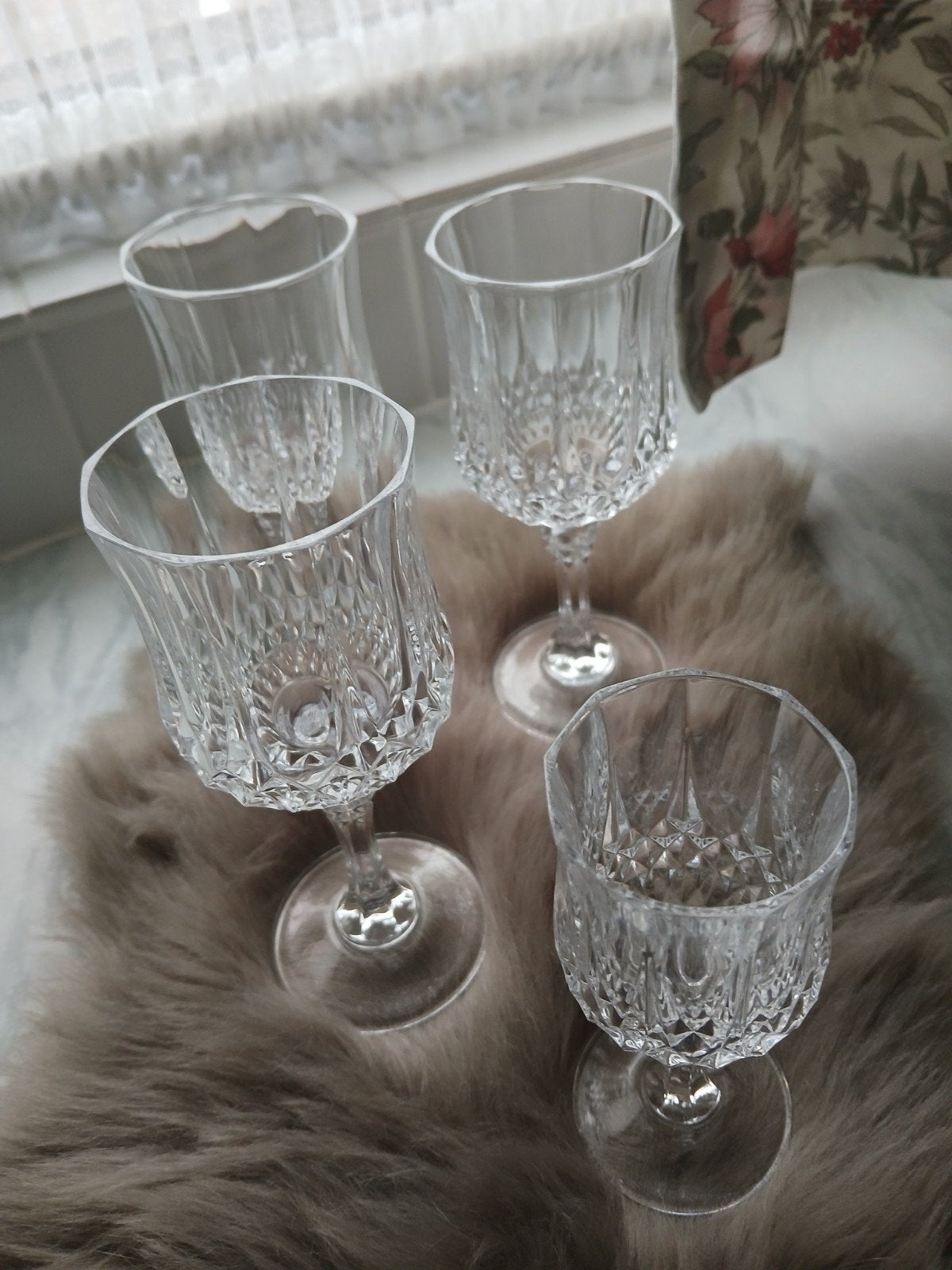Drie nieuwe kristallen wijnglazen en een shot/jeneverglas, Verzamelen, Ophalen of Verzenden, Nieuw, Overige typen