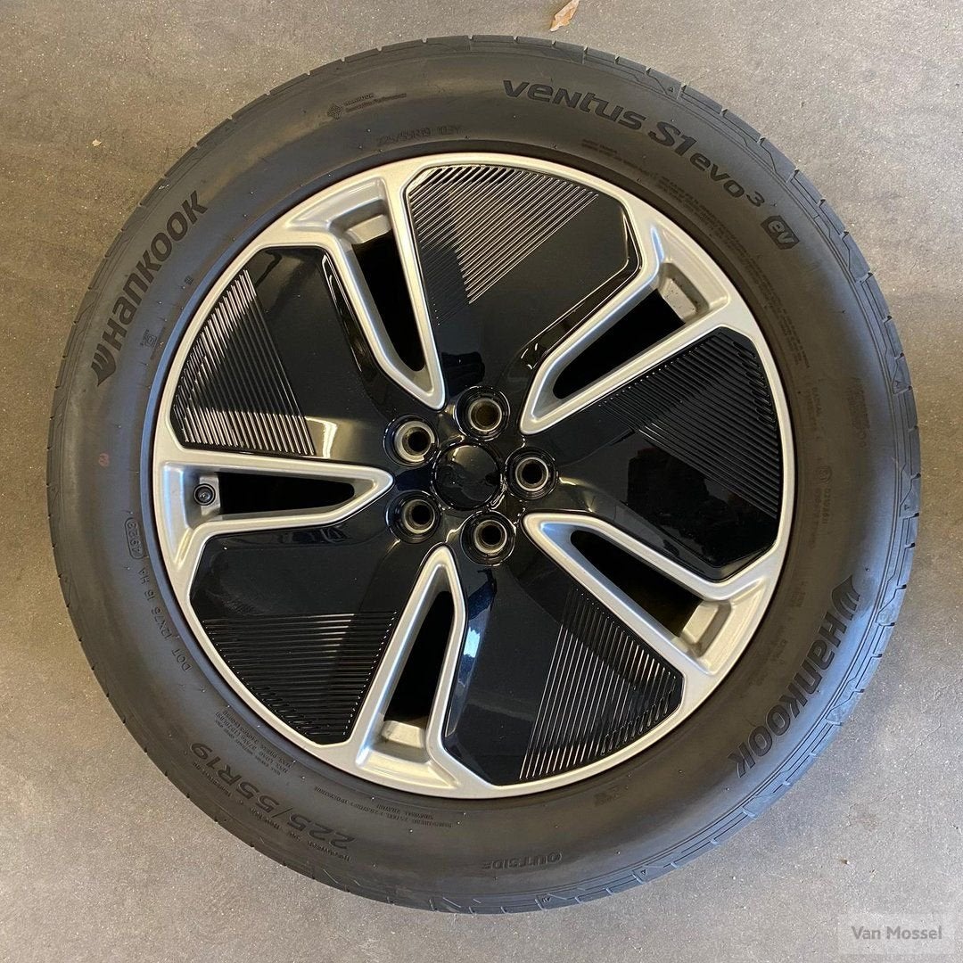 Ford Mustang Mach E Hankook Ventus S1 Evo 3 225/55/R19 103Y, 19 inch, Gebruikt, -, -