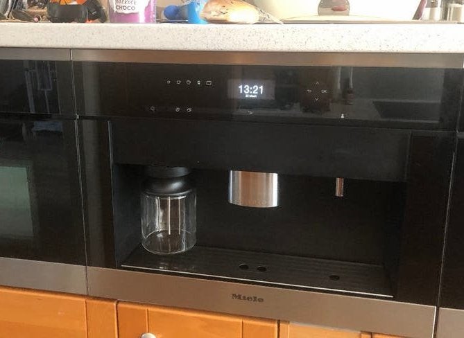 INBOUW MIELE koffiemachine CVA6401 Latte-Machiato Cappuccino, Witgoed en Apparatuur, Ophalen, 10 kopjes of meer, Koffiemachine