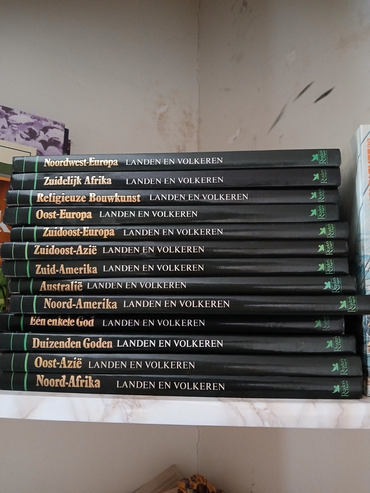 Readers Digest Landen en Volkeren Collectie (13 boeken), Ophalen, Zo goed als nieuw