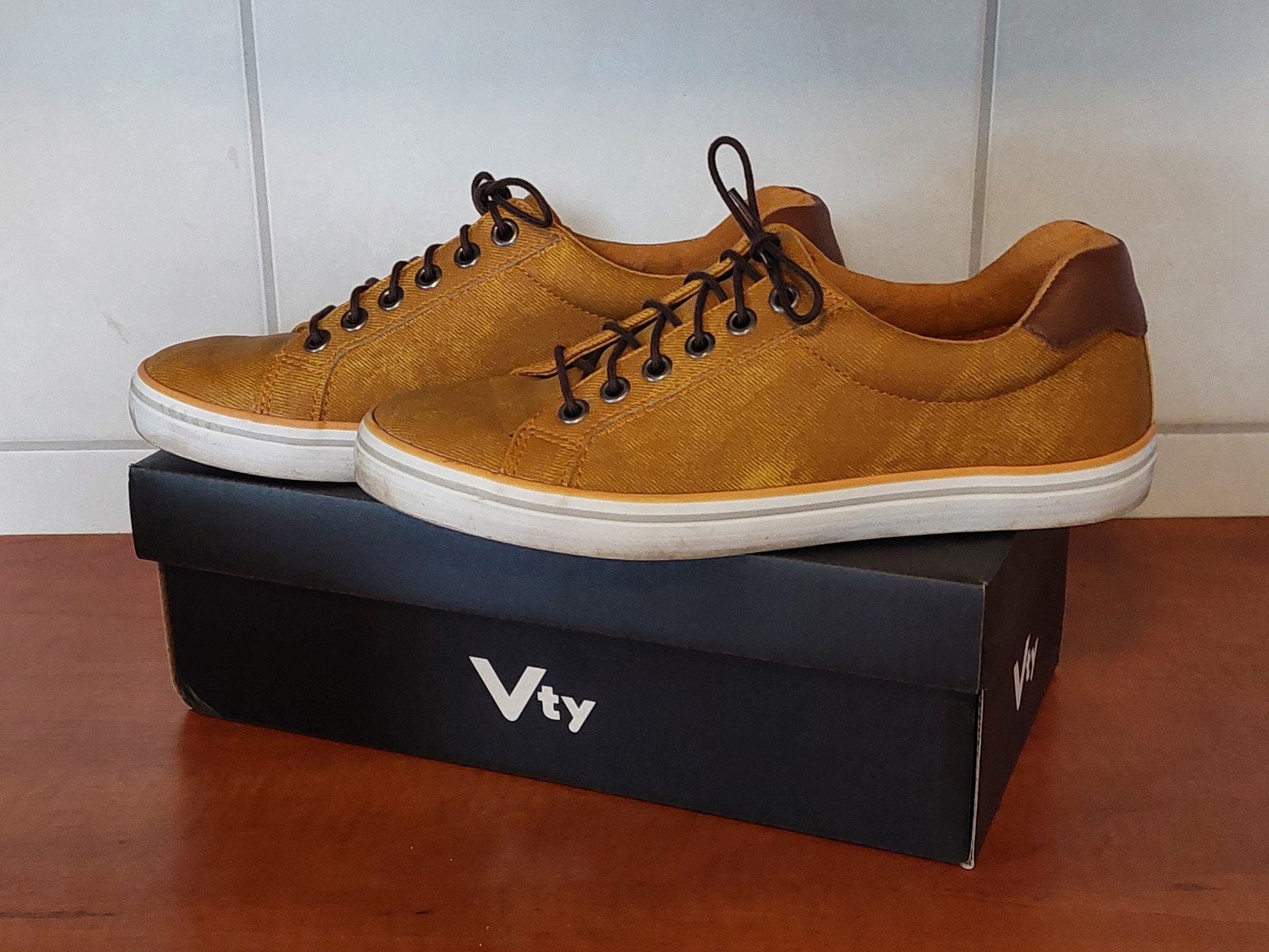 Vty sneakers maat 38, zo goed als nieuw, Kleding | Dames, Ophalen of Verzenden, Zo goed als nieuw