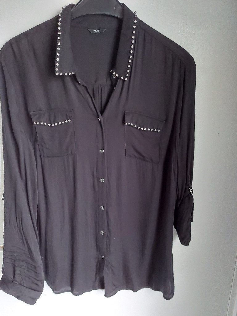 GUESS Supermooie zwarte blouse mt. L *studs* ZGAN, Guess, Zwart, Maat 42/44 (L), Ophalen of Verzenden
