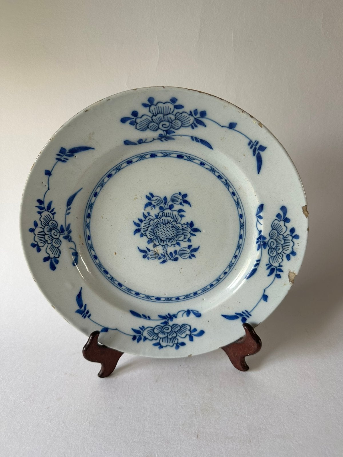 Antiek Delftse Aardewerk  Schotel bloemdecor 18 Eeuws, Ophalen of Verzenden