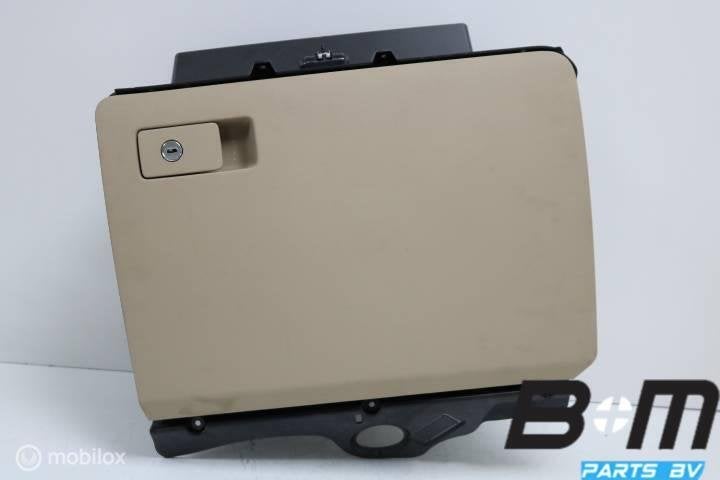 Dashboardkastje VW Passat B7 Variant 3C1857097BK, Gebruikt