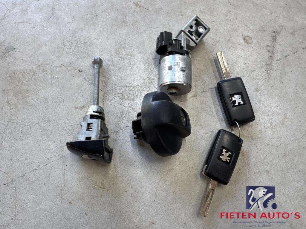 Cilinderslotenset Peugeot 207 contactslot, Gebruikt, Ophalen of Verzenden, Peugeot