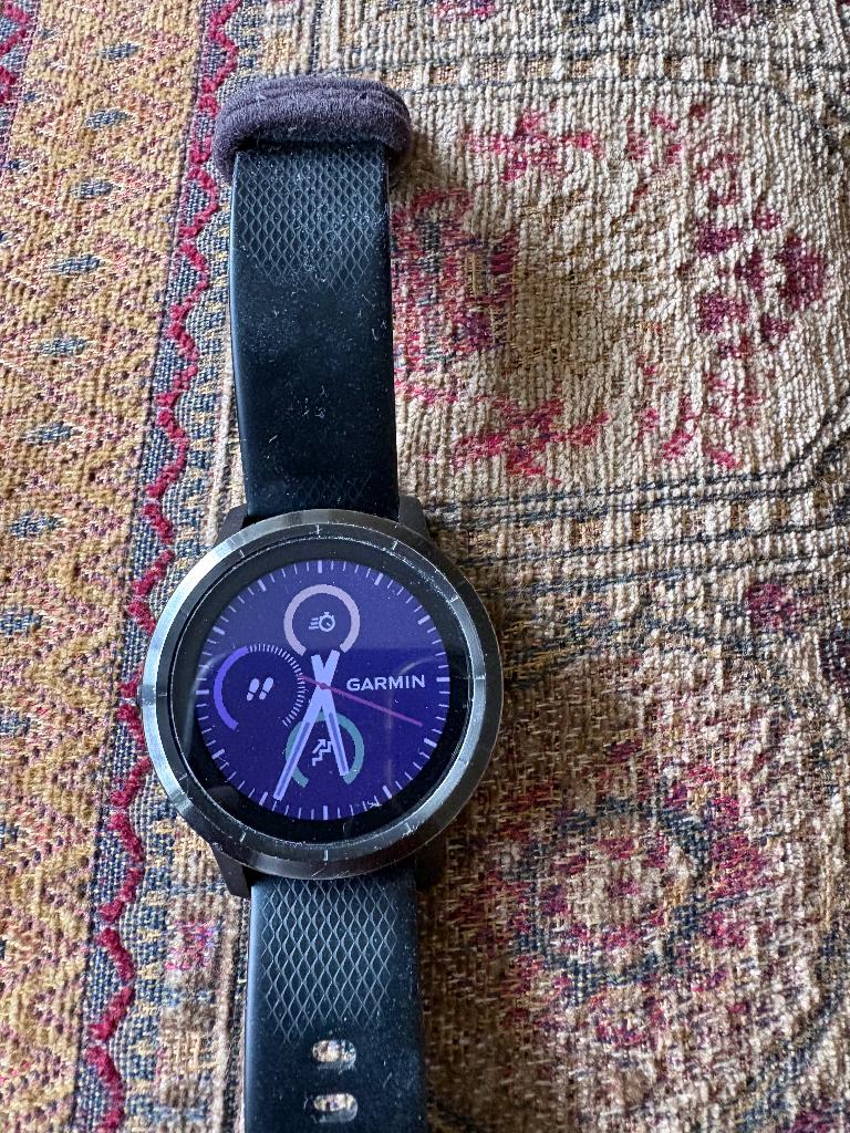Garmin vivioactive 3, GARMIN, Gebruikt, Zwart, IOS