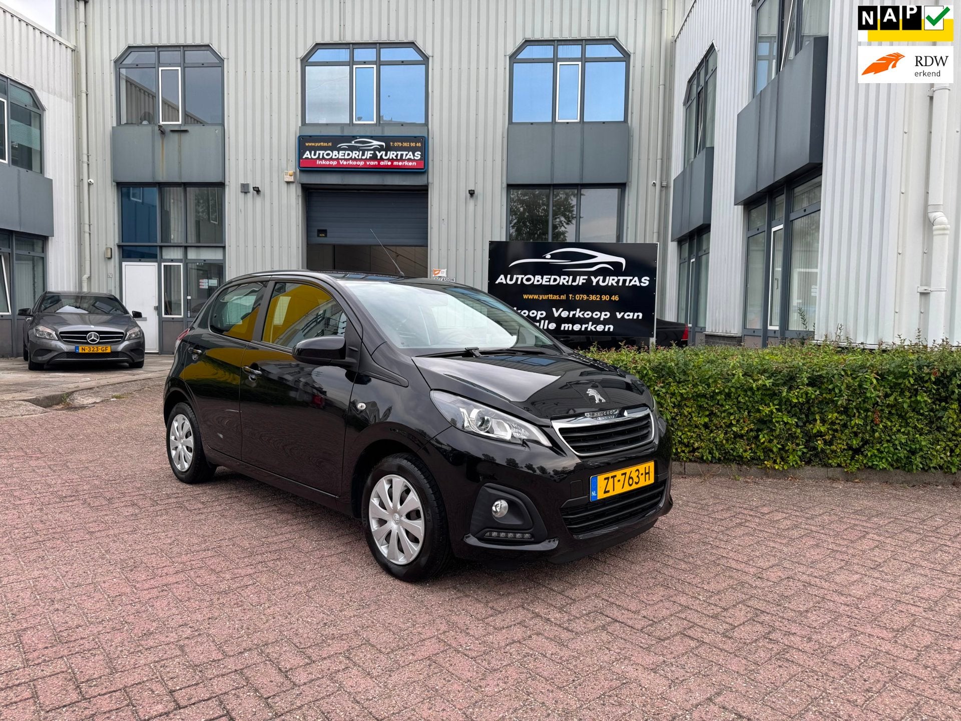 Peugeot 108 1.0 e-VTi Active APPLE CARPLAY!, Auto's, Voorwielaandrijving, Gebruikt, Euro 6, 4 stoelen