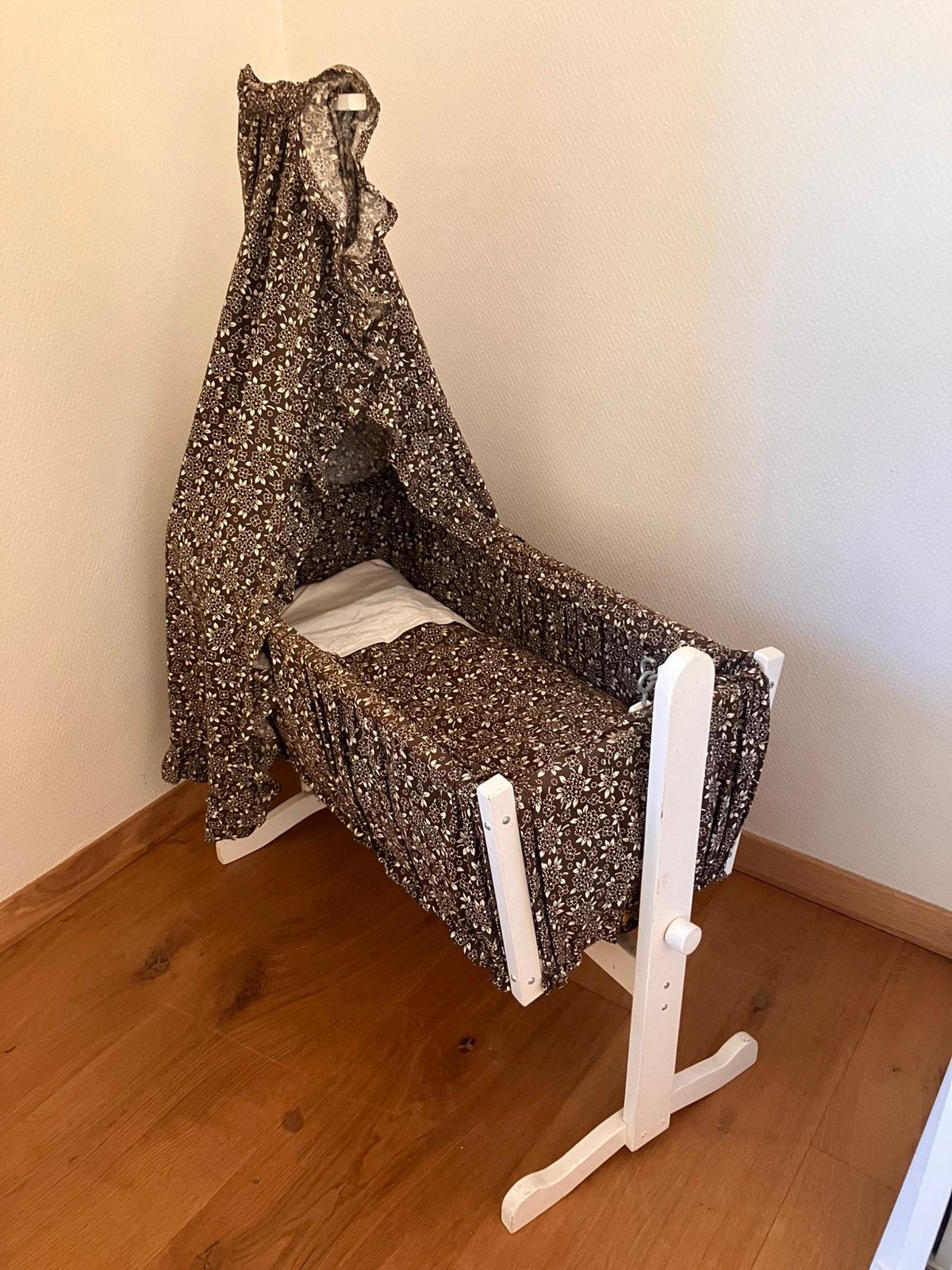 Vintage handgemaakte poppen wieg, Ophalen, Gebruikt, Babypop