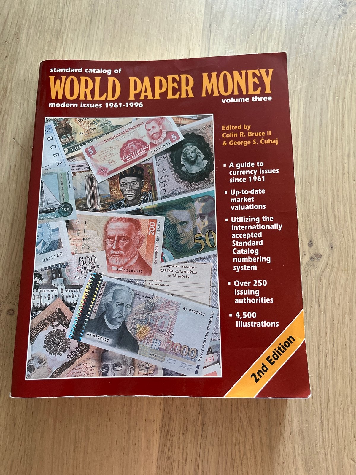 Catalogus Wereldbriefgeld: Moderne Uitgaven 1961-1996 (Deel, Ophalen of Verzenden, Boek of Naslagwerk