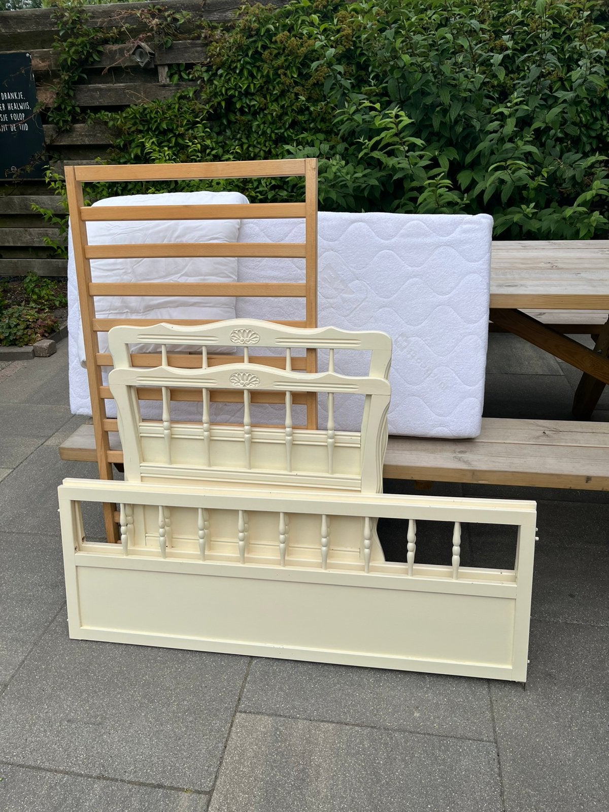 Peuterbed, Kinderen en Baby's, Kinderkamer | Bedden, Ophalen, Gebruikt, Matras