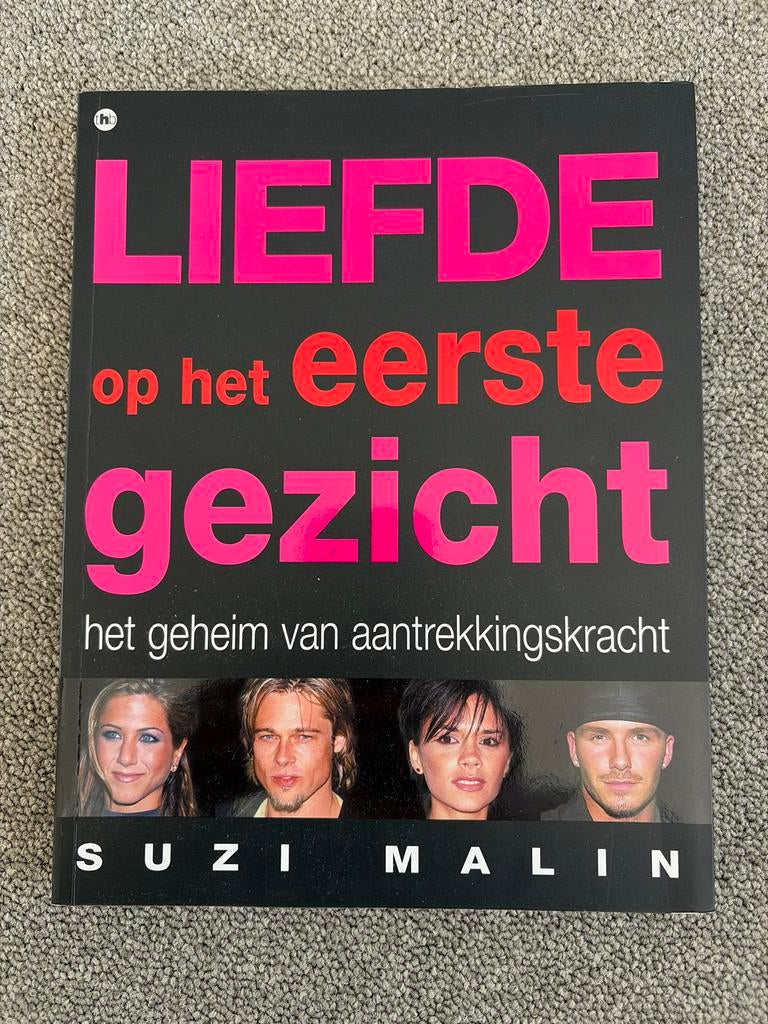 Liefde op het eerste gezicht - Suzi Malin, Boeken, Romans, Gelezen, Nederland, Ophalen of Verzenden