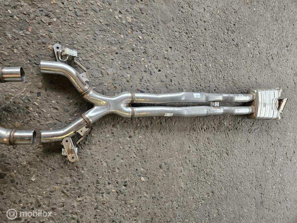 Kleppenuitlaat Porsche Panamera 971, Auto-onderdelen, Ophalen, Gebruikt, Porsche