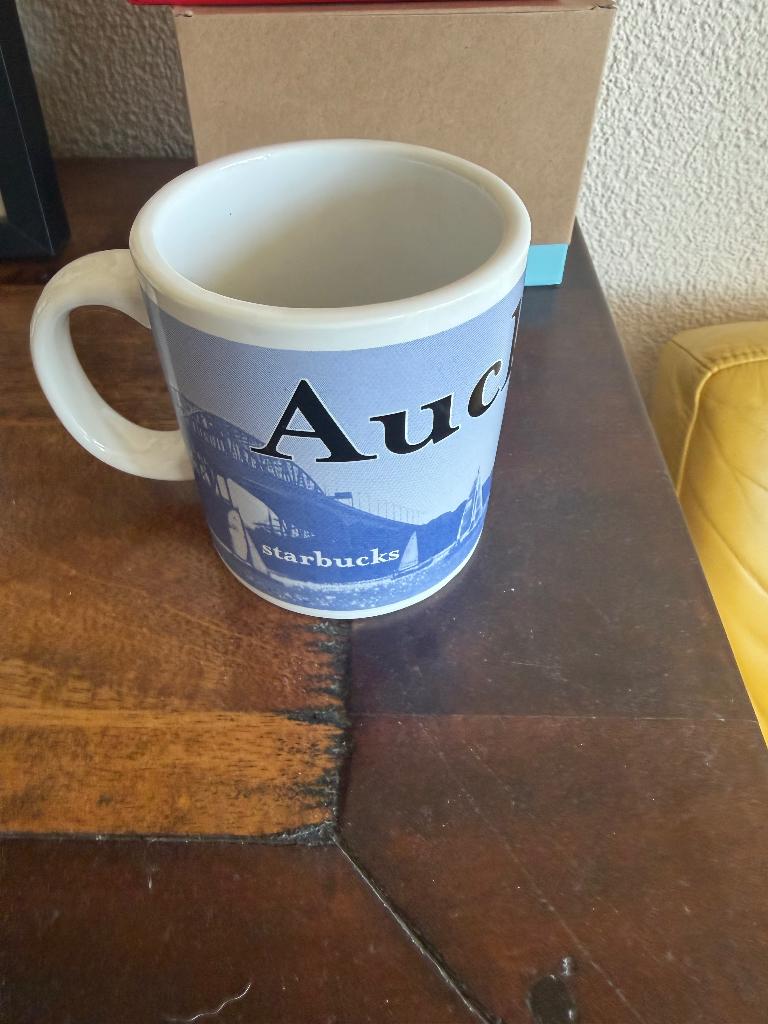 starbucks mok, Ophalen of Verzenden, Zo goed als nieuw, Overige stijlen, Kop(pen) en/of Schotel(s)