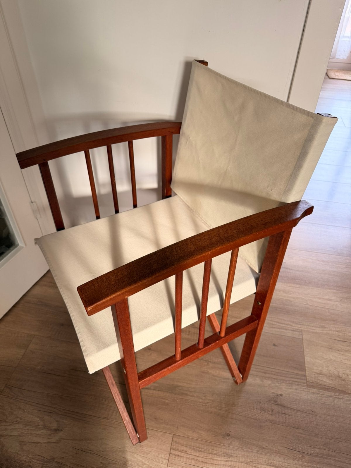 Deense regisseursstoel uit de jaren '70 van Hyllinge Møbler, Huis en Inrichting, Stoelen, Ophalen, Gebruikt, Bruin, Regiseur stoel