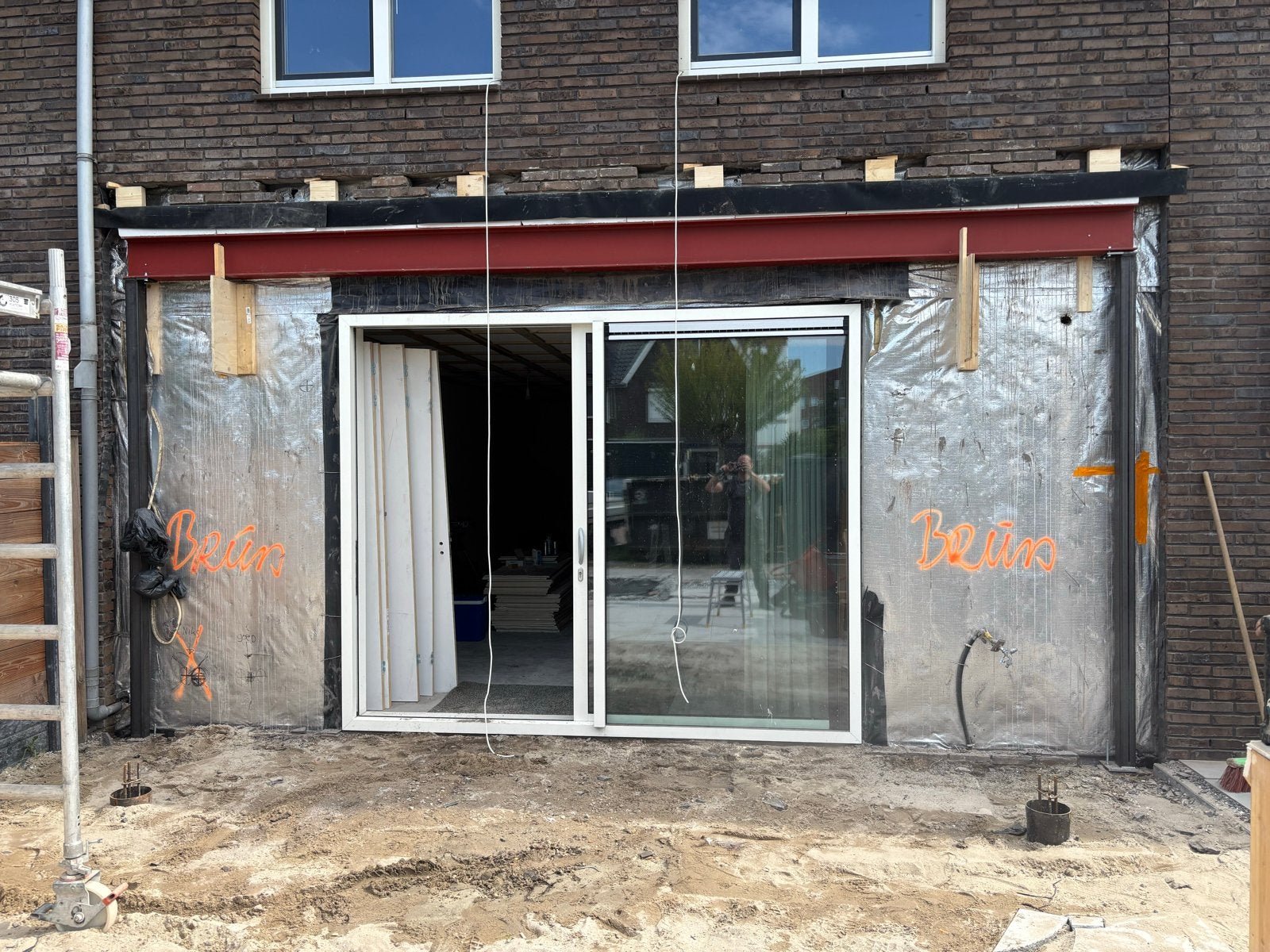 Gebruikte aluminium schuifpui uit 2018 - 299x243 cm, Gebruikt, Ophalen of Verzenden, Buitendeur, Schuifdeur