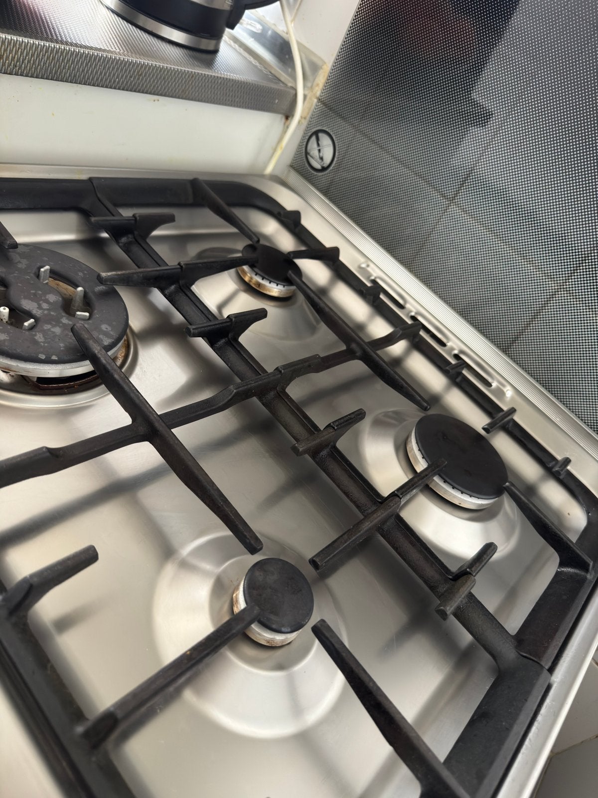 Gasfornuis met oven, Witgoed en Apparatuur, Ophalen, 4 kookzones, Zo goed als nieuw, Gas