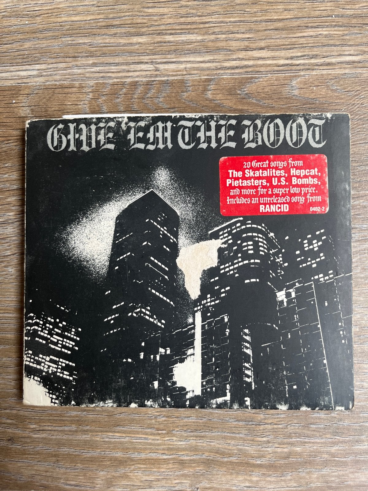 Give 'Em The Boot - Hellcat Records verzamelalbum CD, Cd's en Dvd's, Gebruikt, Ophalen of Verzenden, Inclusief boekje, Verzamelalbum