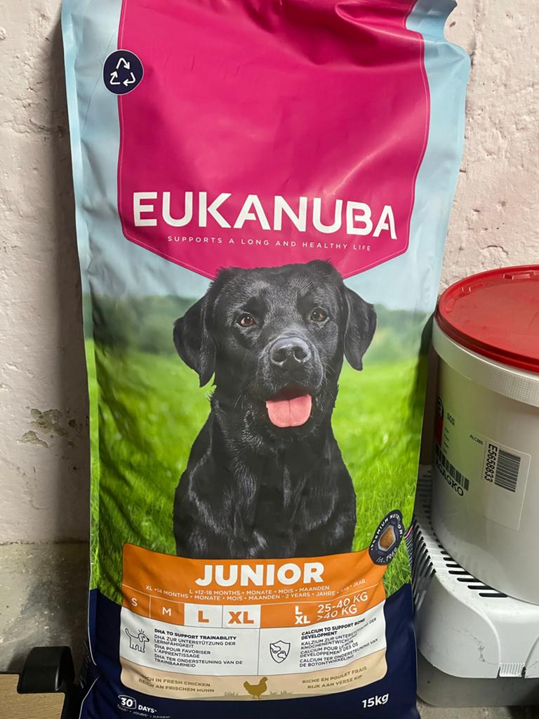 Eukanuba junior L/XL brokken kip, Ophalen, Hond