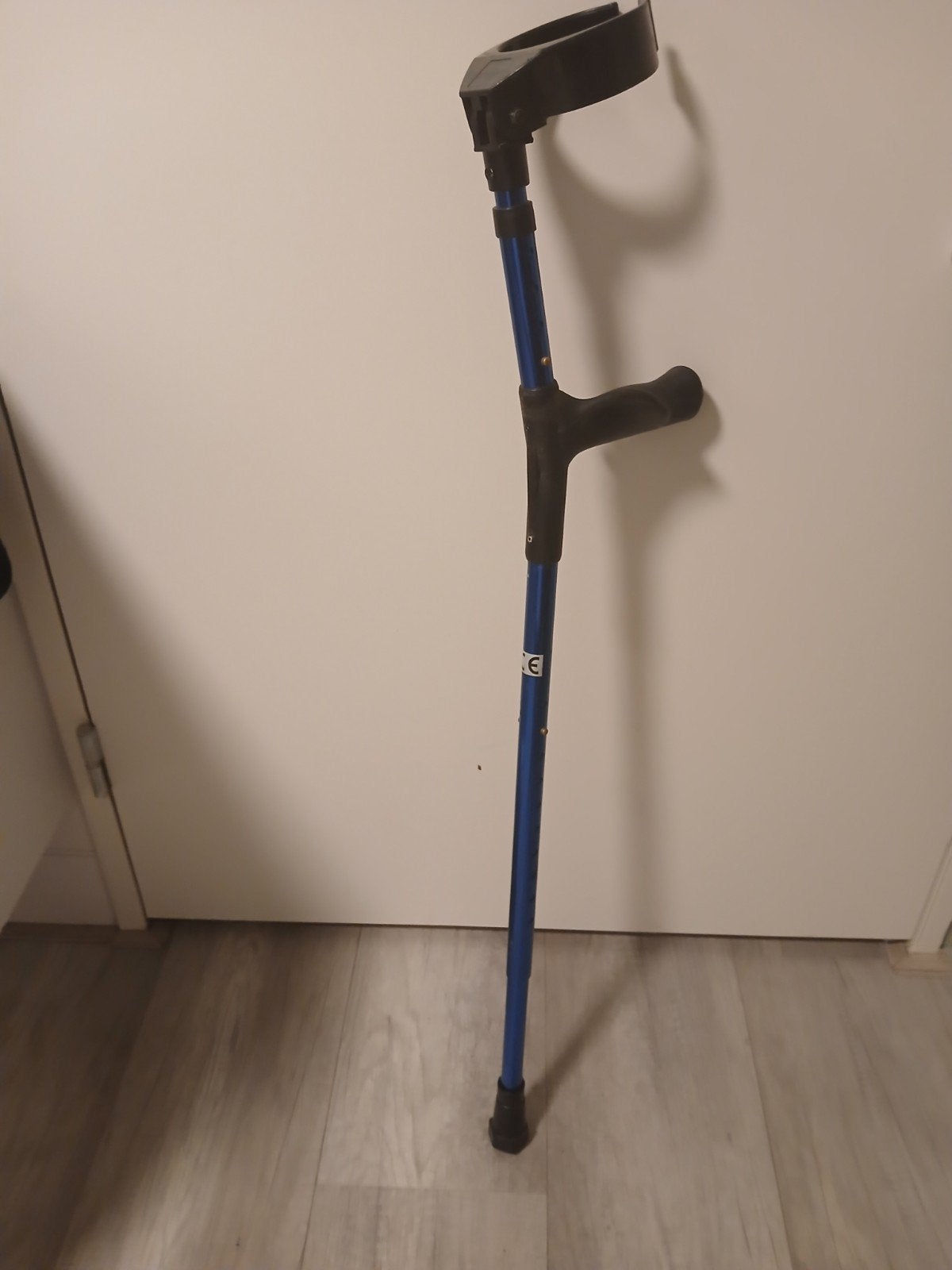 links handige kruk zgan kleur blauw, Ophalen