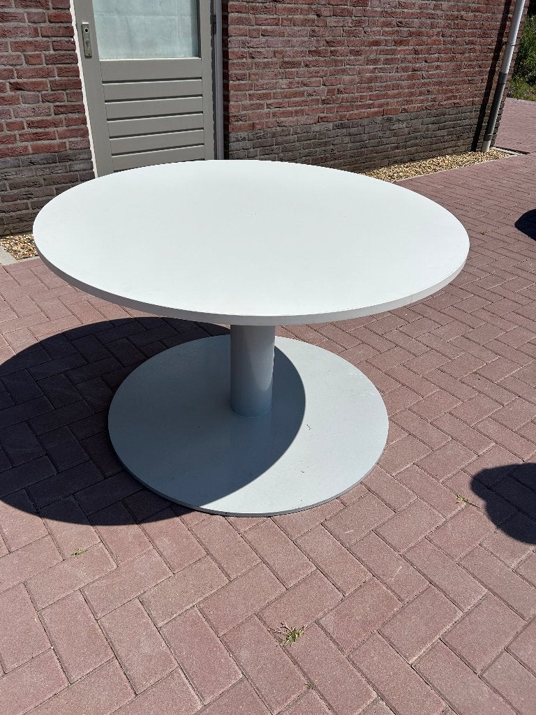 Ronde vergader-/ kantinetafel Ø120 cm  – 2 stuks, Ophalen, Gebruikt, Rond, Vijf personen of meer