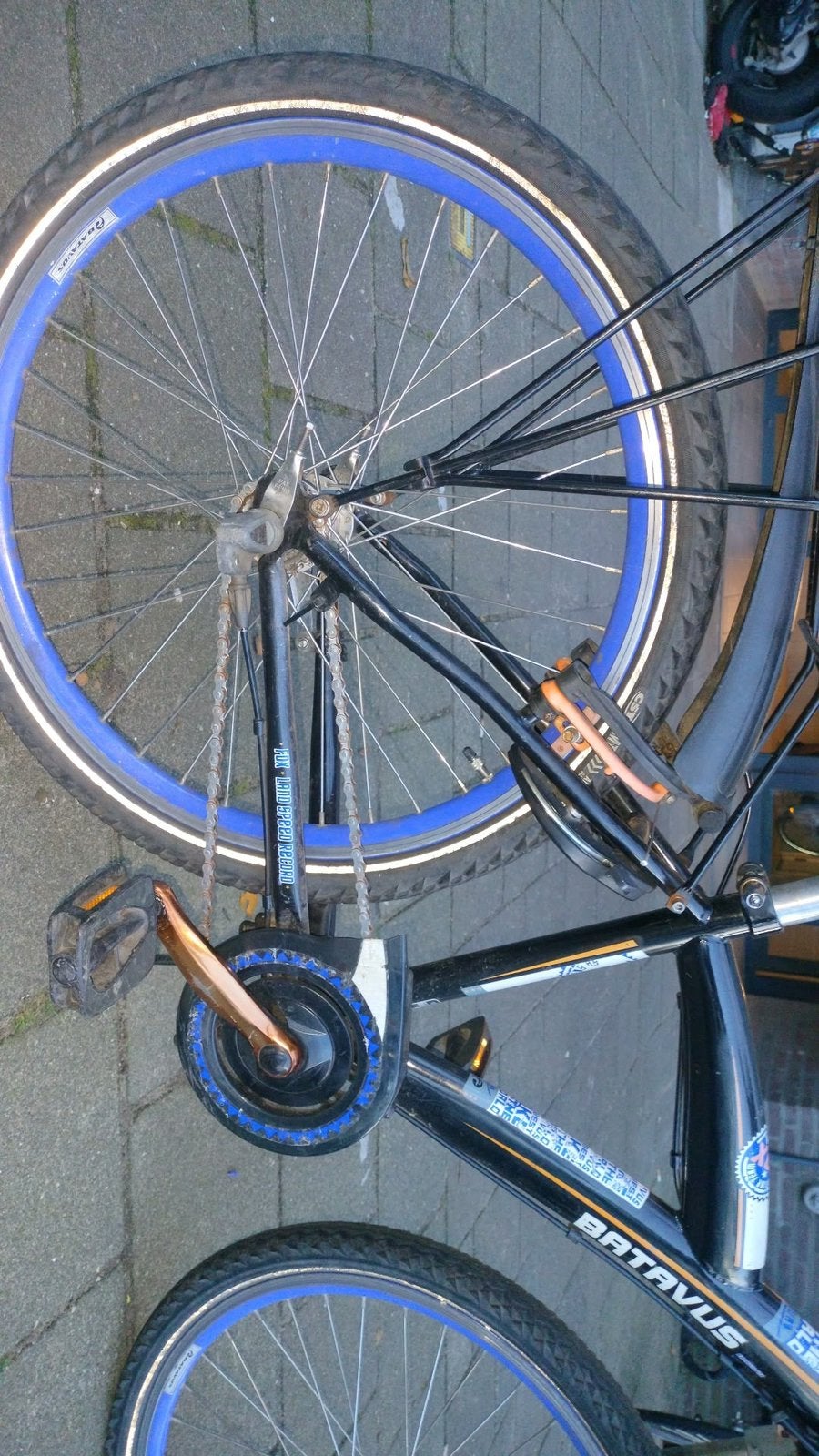 Foto 4 van Batavus Jongensfiets (met verlichting & versnellingen)