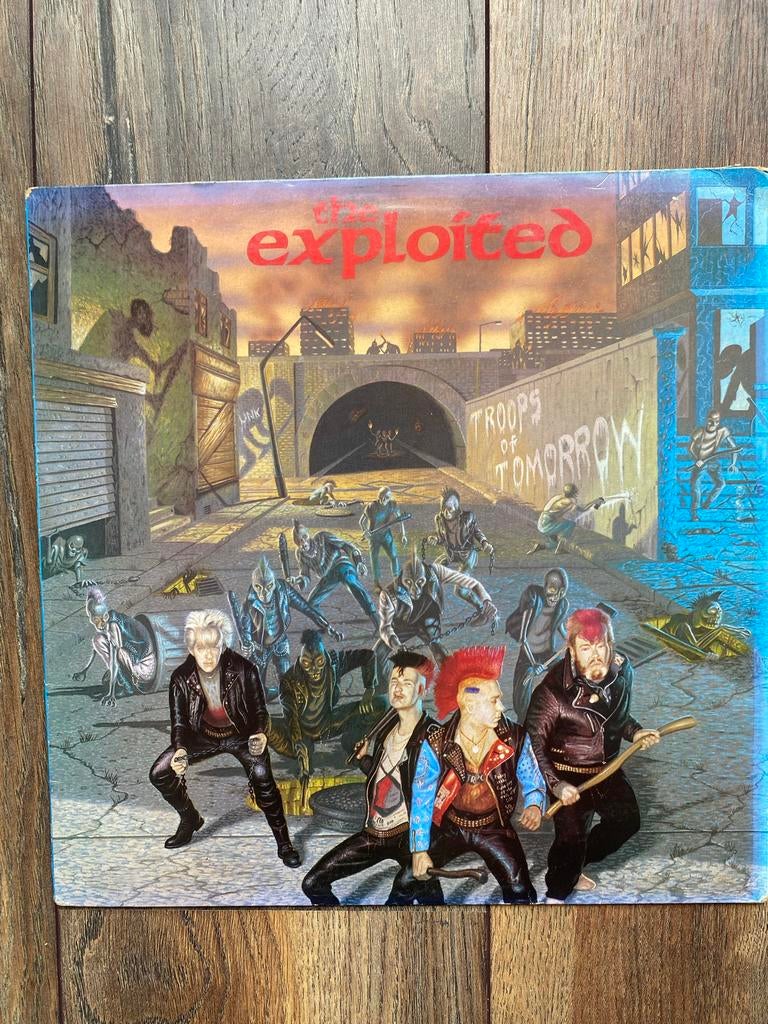 The Exploited - Troops of Tomorrow (Origineel, binnenhoes), Gebruikt, 1980 - 1989, Ophalen of Verzenden, Inclusief binnenhoes
